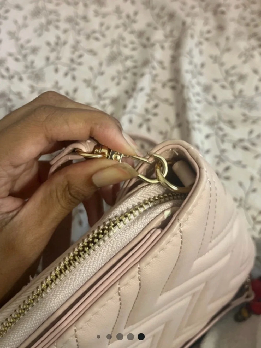 Women's Quilted Crossbody Bag in Light Beige